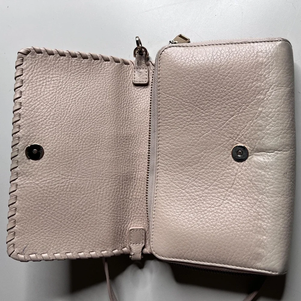 Tory Burch Crossbody Bag Womens Small Beige Leather Flap Wallet‎ Whipstitch Logo